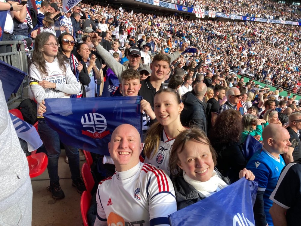 DCE08E6A-42AC-4745-8FCE-BE6442F7DA2A.thumb.jpeg.67adb9c782f2cb1e57614d1992026a86.jpeg